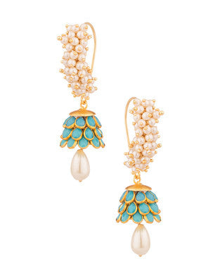 WONDROUS YELLOW GOLD TONED EARRING